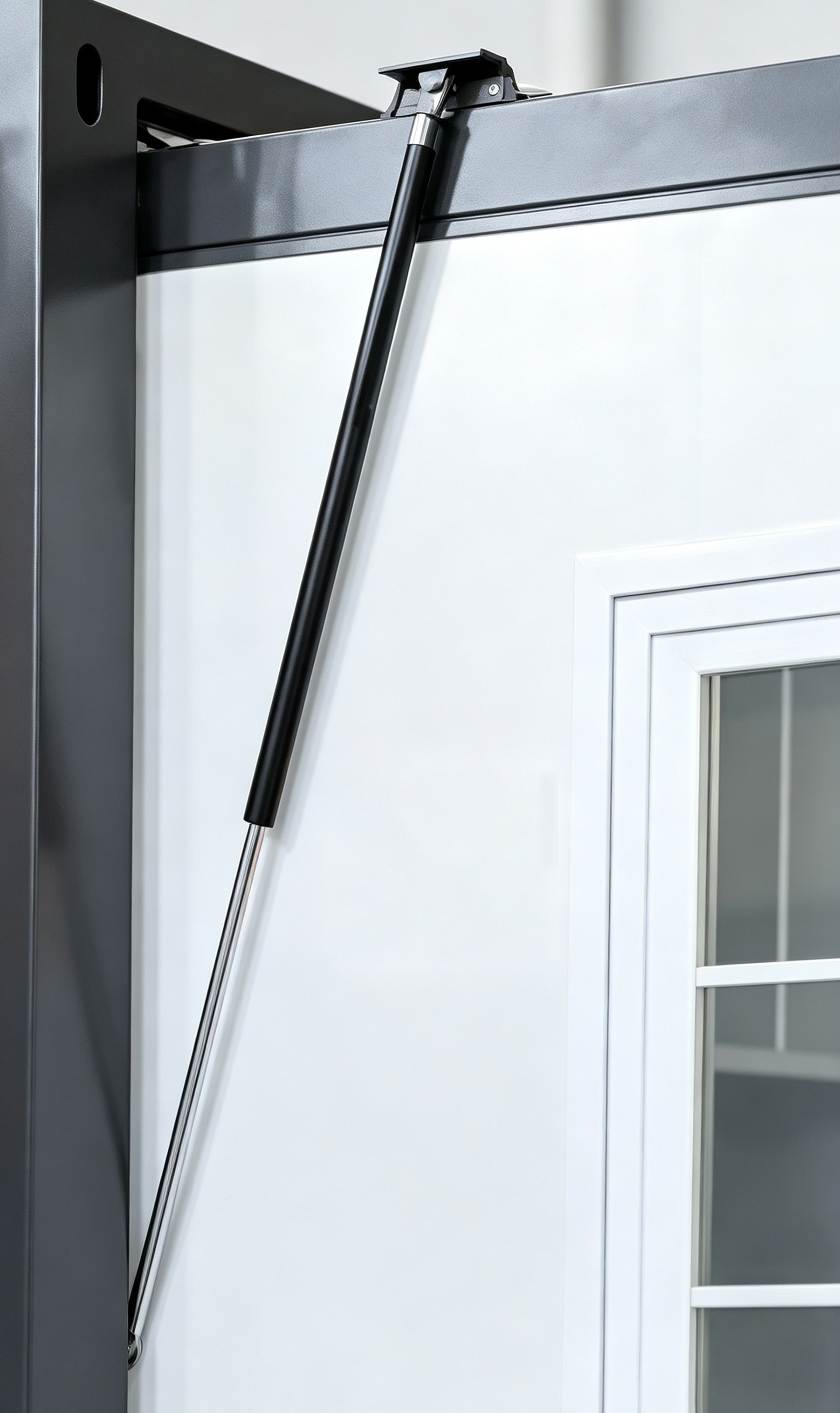 Hydraulic support system detail on expandable container house
