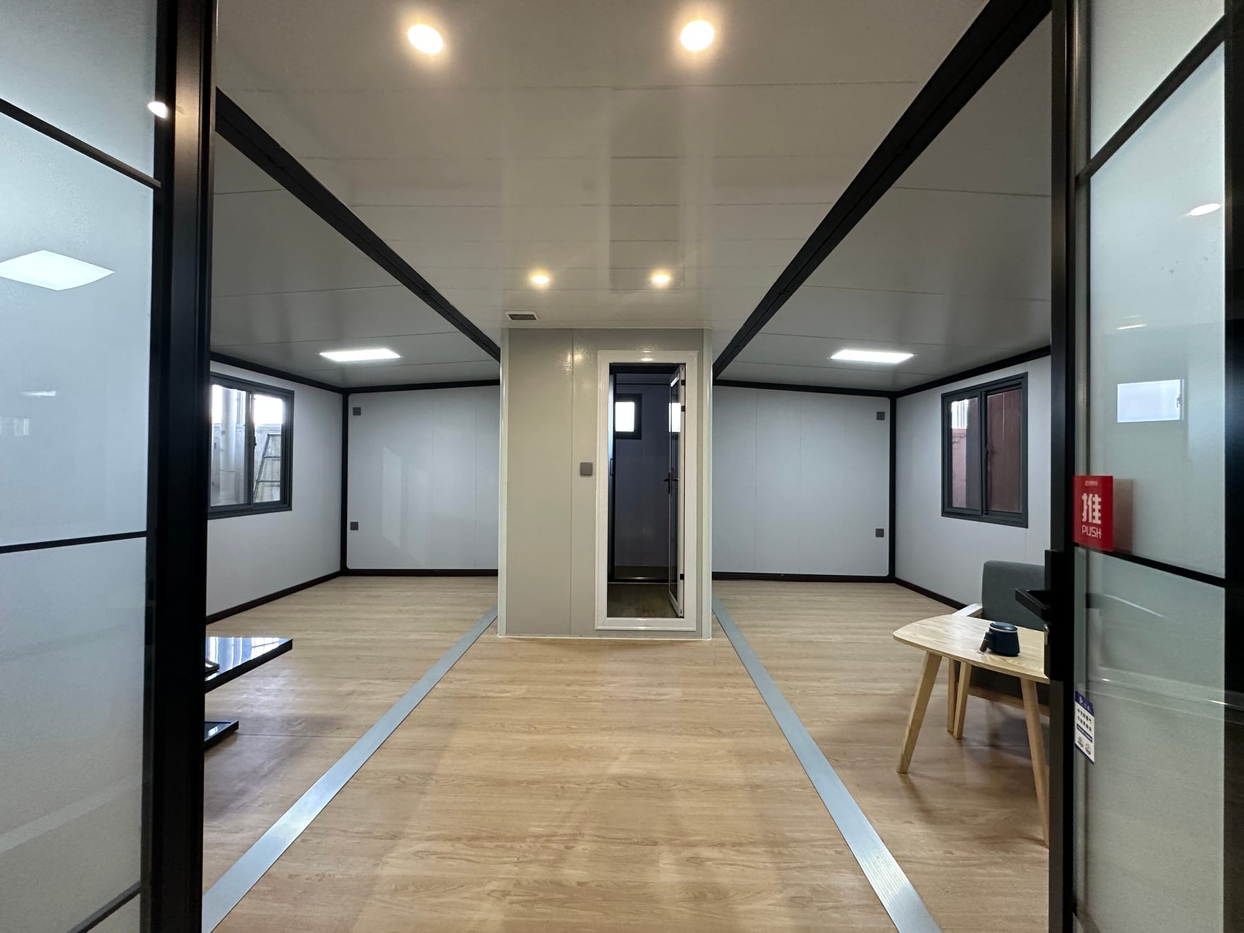 Bright furnished CGCH expandable house studio interior